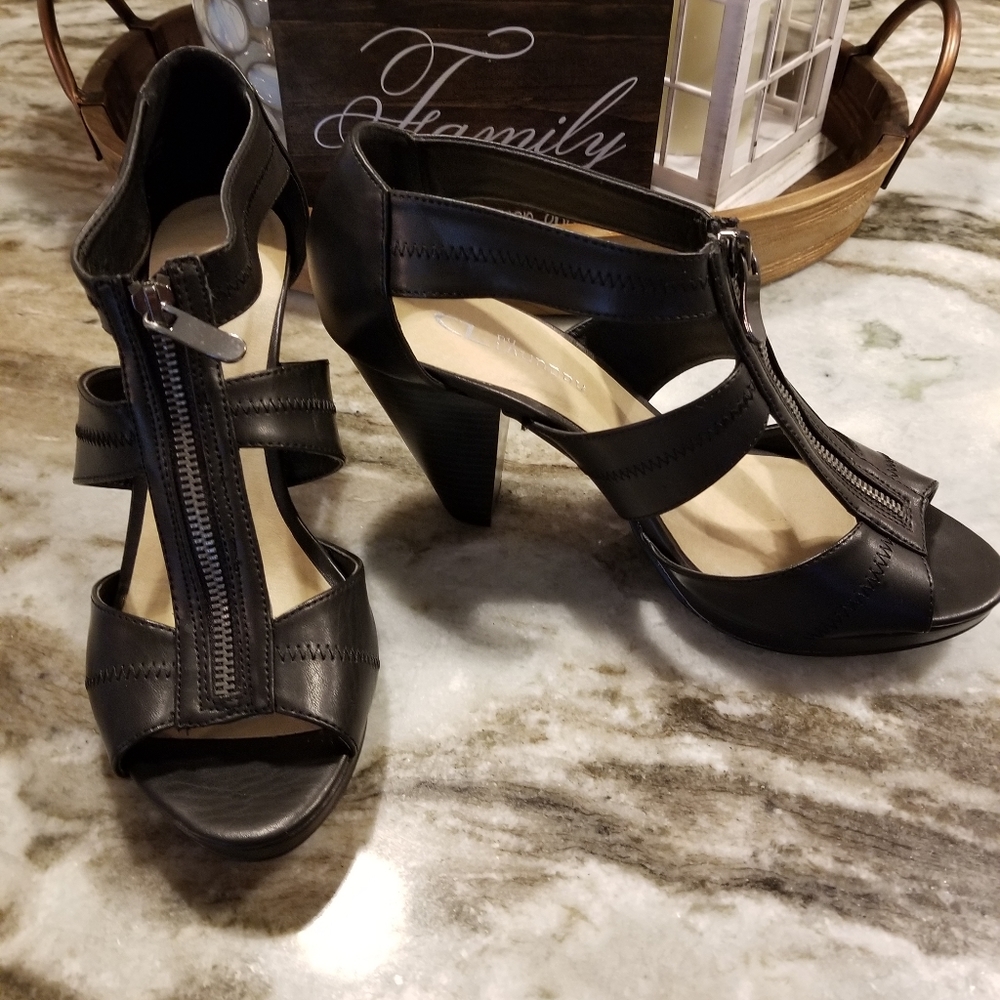 Great black heels